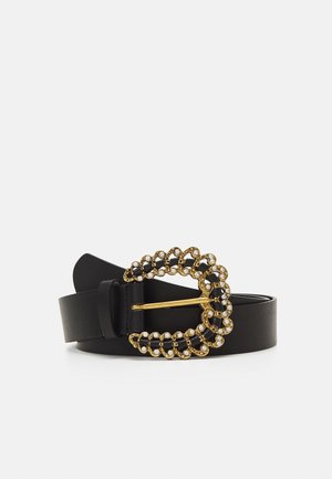 Zwarte leren riem met sierlijke goudkleurige gesp, versierd met zwarte accenten en kleine heldere strass-steentjes.
