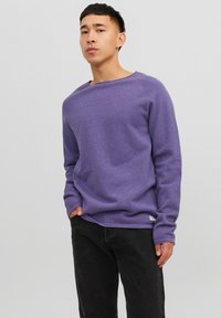 Jack & Jones - JJEHILL CREW NECK NOOS - Stickad tröja - twilight purple Miniatyrbild 1