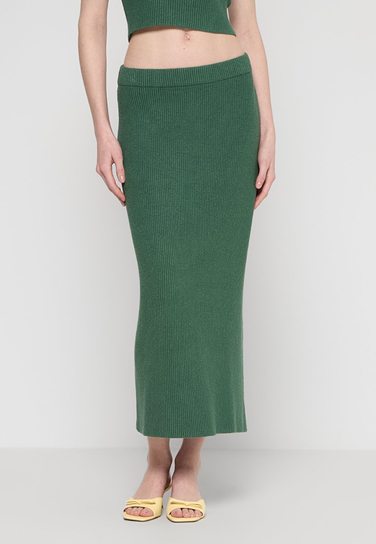 By Malene Birger Kokerrok groen