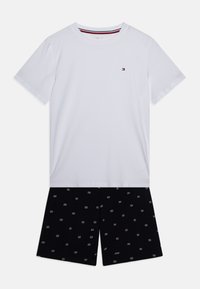 Selected, white/desert sky