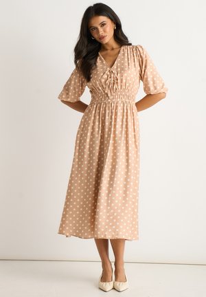 Women's Dresses with Elbow Length Sleeves | Zalando UK