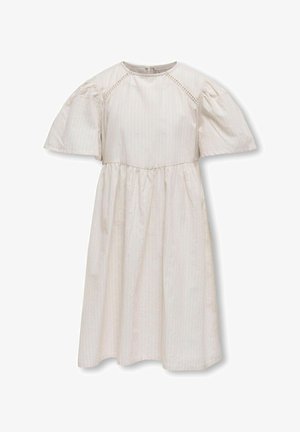 Šviesios spalvos suknelė su trumpomis pūstomis rankovėmis, turinti surinktą juosmenį ir subtilias vertikalias juosteles. Pagaminta iš minkšto medvilninio audinio.