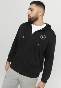 Jack & Jones PLUS SIZE GEDRUCKT - Sweatjakke - black