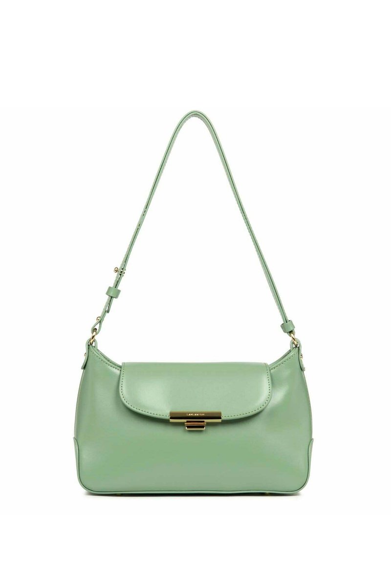 Borsa a tracolla in pelle verde menta con design strutturato, chiusura a patta e dettagli in hardware dorato. Presenta una tracolla staccabile e regolabile.