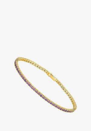 Pulsera chapada en oro con una serie de piedras preciosas moradas en un diseño de cadena enlazada, con un cierre seguro.