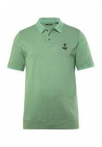 Ljusgrön polo med en texturerad tyg, treknappsstängning och en broderad svart ankarloggot på vänster bröst. Korta ärmar.