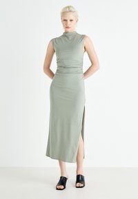 Abercrombie & Fitch PALOMA DRESS - Jerseykjole - olive