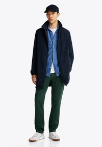 Tommy Hilfiger DENTON  zielony
