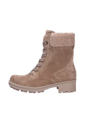 Bottine en suède beige avec un col en fausse fourrure texturée, un devant à lacets et une semelle en caoutchouc épaisse. Présente une finition lisse et des coutures soignées.