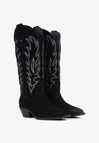 Wybrany, black