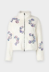 Gekürzte weiße Kunstpelzjacke mit floraler Stickerei in Blau- und Rosatönen, mit einem Reißverschluss und hohem Kragen.