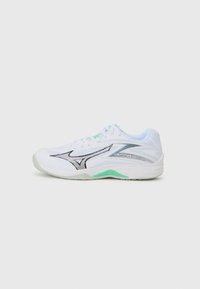 Unselected, white/black/frozen emerald
