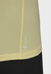 adidas Performance OWN THE RUN COOLER - Sport T-Shirt - yellow