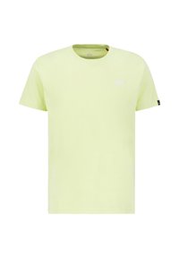 Unselected, arctic lime