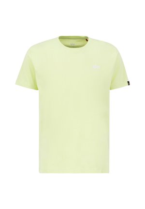 T-shirt in cotone verde lime con maniche corte, scollatura rotonda e un piccolo logo bianco sul petto. Tessuto liscio e design semplice.