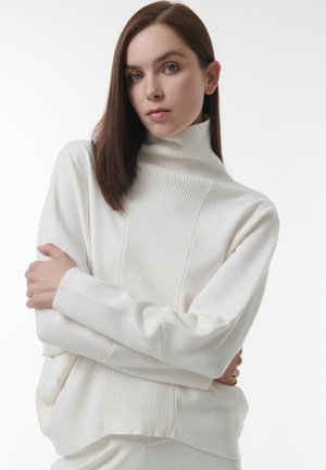 INSET - Trui - white