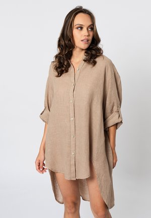 ACANFORA OVER - Abito a camicia - cammello