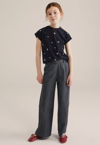 WE Fashion BLUE RIDGE - Traperice opuštenog kroja - dark grey