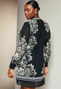 Lipsy PLACEMENT - Päevakleit - black white