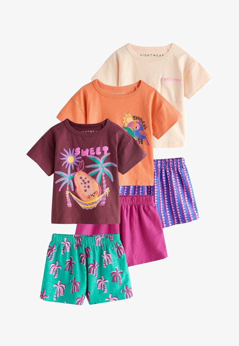 Trois hauts à manches courtes pour tout-petits avec imprimés tropicaux, associés à trois shorts à taille élastique à motifs dans des couleurs coordonnées.