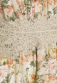 VILA VIMILINA FLOWER MAXI DRESS - Roupa de cerimónia - sandshell