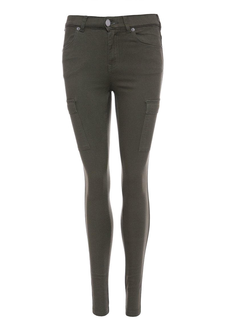 Pantalones cargo verde oliva de corte ajustado, con bolsillos delanteros con solapa, pasadores para cinturón y cierre de botón en la cintura.