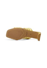 Shoe The Bear STB-SYLVI PADDED STRAP - Heeled mules - butter satin