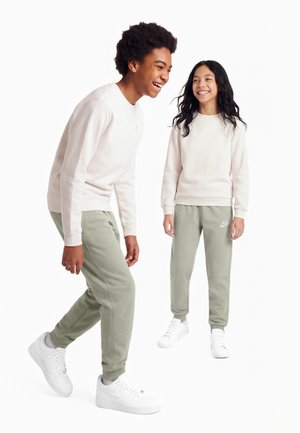 Nike Sportswear, CLUB UNISEX - Pantalon de survêtement - spruce fog/white