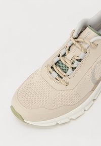Thumbnail Image 6