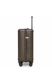 Valise rigide avec un motif marron, des accents dorés, une double fermeture éclair et une poignée rétractable. Quatre roues pour la mobilité.