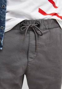 QS Jogginghose - anthracite