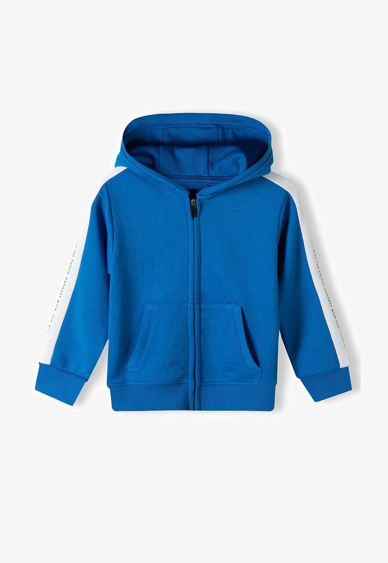 Blauwe rits-hoodie met een forntzak, capuchon en witte zijaccenten. Gemaakt van zachte stof en voorzien van ribgebreide manchetten en zoom.
