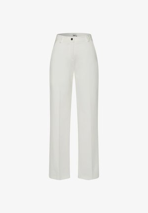 Wijdlaarzen in witte stof, met een soepele textuur, ritssluiting, voorzakken en een enkele knoopsluiting.