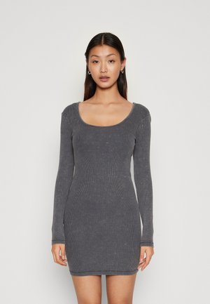 ONLY ONLVALERIE DRESS  - Φόρεμα σε ίσια γραμμή - black