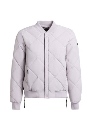 Jasnoszara pikowana kurtka typu bomber z zatrzaskami, ściągaczem na kołnierzu, mankietach i dole, oraz zamkami błyskawicznymi po bokach.