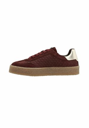 Trainers - rot
