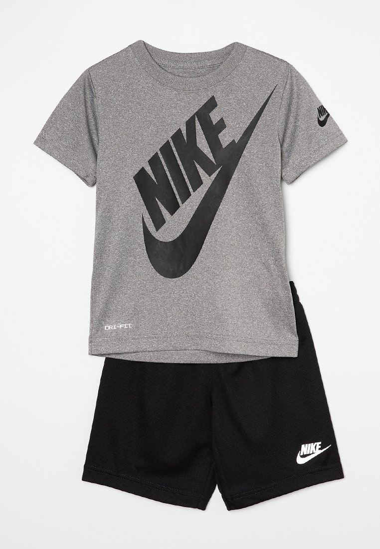 Nike Sportswear Sport T-shirt zwart