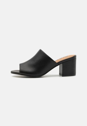 Muiltjes met hak - black