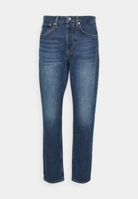 Niebieskie dżinsy o prostym fasonie, z zapięciem na guzik, pięcioma kieszeniami i subtelnymi przetarciami wzdłuż ud.