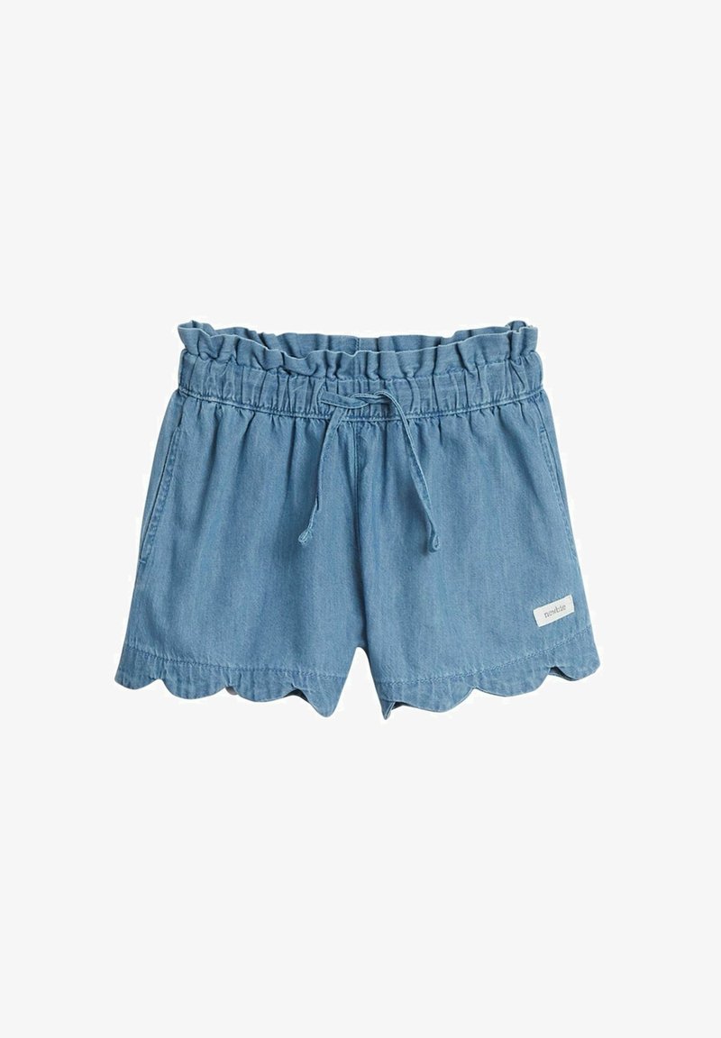 Farkkushortsit, joissa on aallotettu helma, joustava vyötärö ja nyöri. Ominaisuuksina vaaleansiniset kangas ja kaksi sivutaskua.