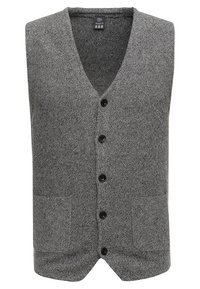Chaleco de punto gris con escote en V, cinco botones negros y dos bolsillos delanteros. La tela tiene un acabado texturizado.