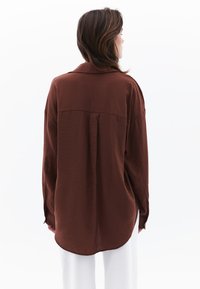 OXXO Camicia - downtown brown