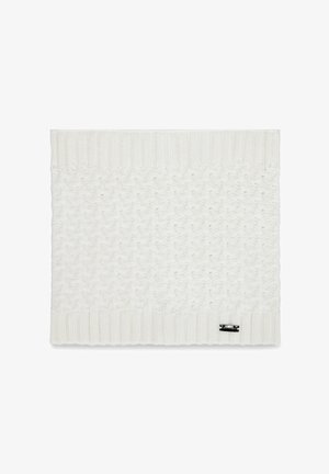 Cache-cou blanc tricoté avec un motif texturé et des bords côtelés. Comprend une petite étiquette de logo noire sur un côté. Tissu doux et chaud.