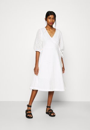 NEILA - Vestido informal - mousse
