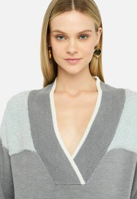 LIU JO - Sweter