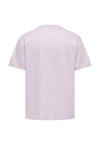 Lila Baumwoll-T-Shirt mit Rundhalsausschnitt, kurzen Ärmeln und entspannter Passform. Die Rückseite ist schlicht mit einer glatten Textur und ohne sichtbare Logos.