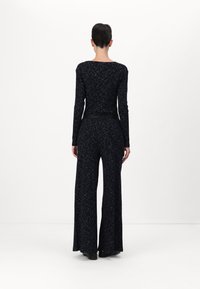 Mads Nørgaard COTTON SPACE VERAN PANTS - Hlače - multi midnight