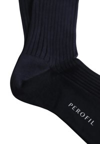 Calze a coste navy realizzate in morbido tessuto, con punta rinforzata e logo del marchio "PEROFIL" stampato in bianco sul lato.