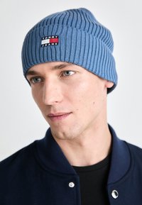 HERITAGE BEANIE - Gorro - blue