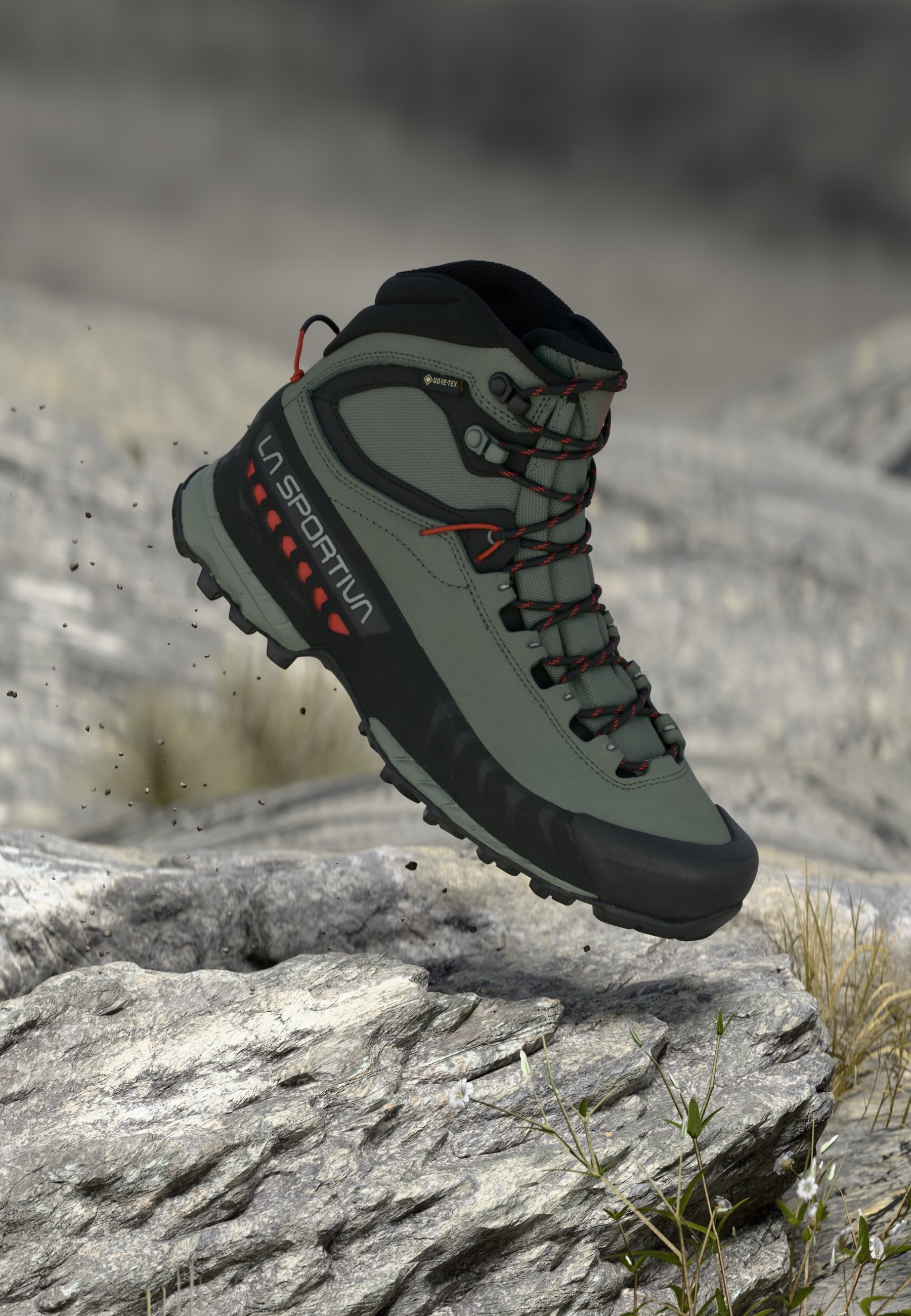 靴 T max628 La Sportiva TX5 GTX - Hiking shoes - clay/saffron/khaki - Zalando